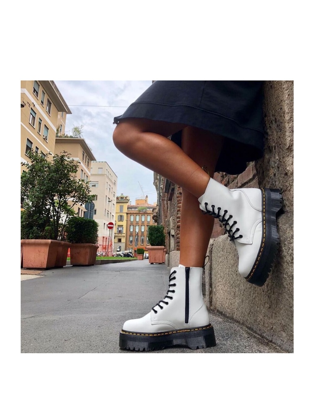 LIKE NEW Dr. Martens Jadon white side zip platform lace boots